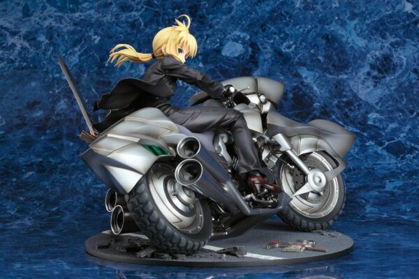 Estatua Fate Zero Saber Motored Cuirassier