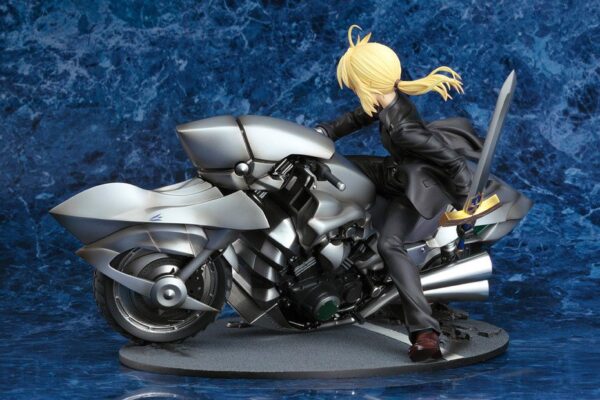 Estatua Fate Zero Saber Motored Cuirassier