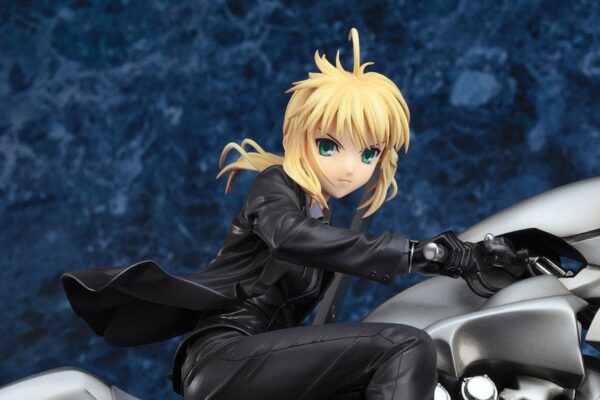 Estatua Fate Zero Saber Motored Cuirassier