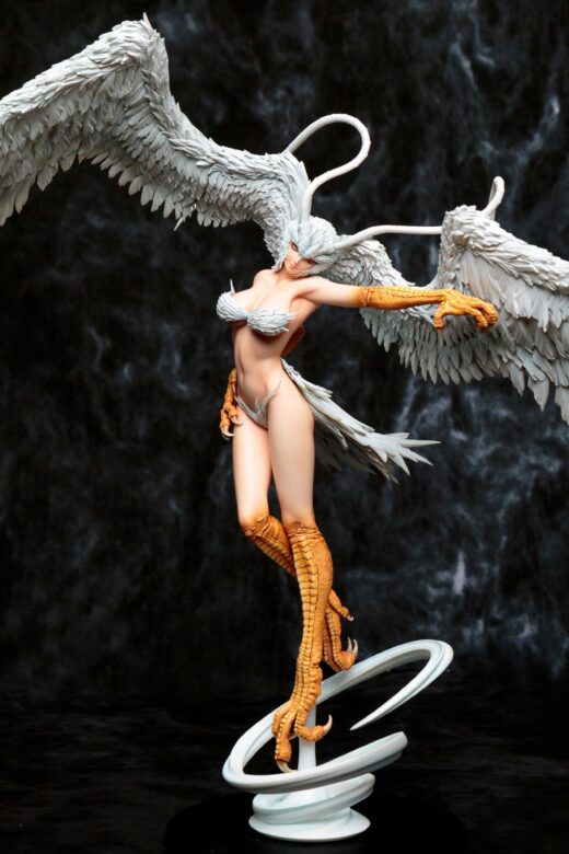 Devilman Figura Sirene Demon Spiritual Wings in the Sky