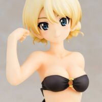 Girls-und-Panzer-der-Film-Figura-Darjeeling-Swimsuit-Version-08