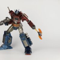 Transformers-Generation-1-Figura-Optimus-Prime-Classic-Edition-41-cm-05