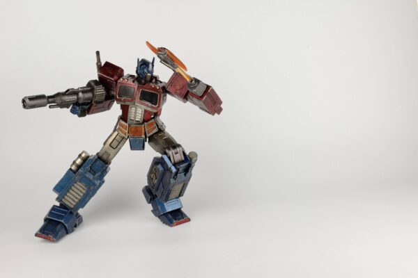 Transformers Generation 1 Figura Optimus Prime Classic Edition 41 cm