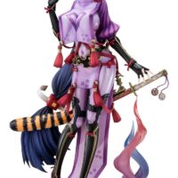 Estatua FGO Berserker Minamoto-Raikou