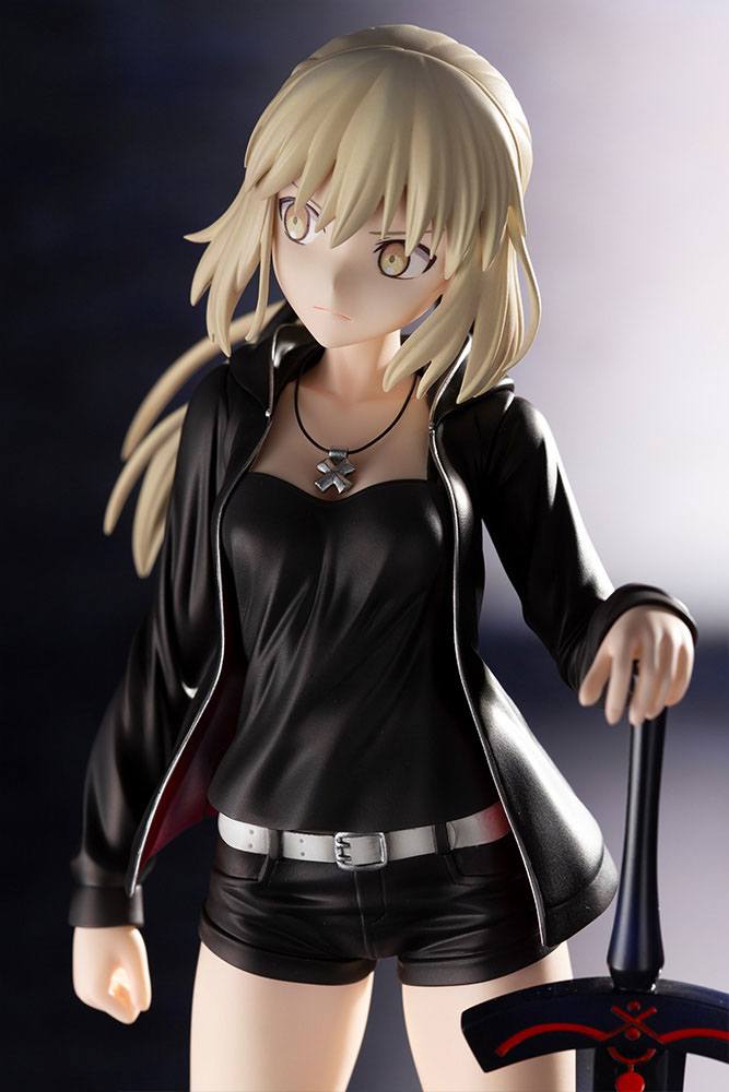 Estatua Fate Grand Order Saber Altria Alter Casual