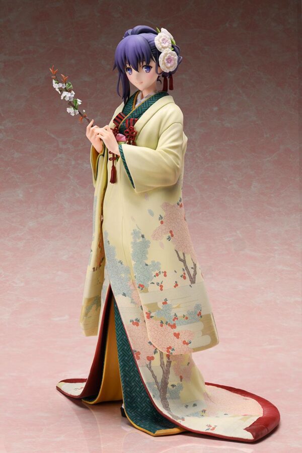 Estatua Sakura Mato in Kimono