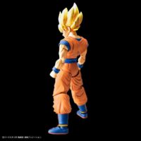 Figura-Dragon-Ball-Z-Model-SS-Goku-03