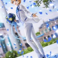 Figura-Eugeo-White-Suit-01