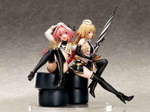 Estatua Fate Apocrypha Jeanne d'Arc y Astolfo