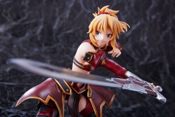 Figura Fate Apocrypha Holy Grail 20cm