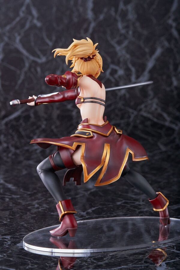 Figura Fate Apocrypha Holy Grail 20cm