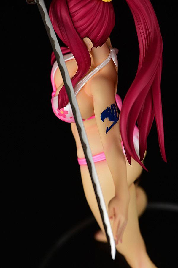 Estatua Erza Scarlet Swimwear Sakura