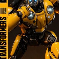 Estatua-Transformers-Bumblebee-67-cm-00