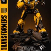 Estatua-Transformers-Bumblebee-67-cm-01