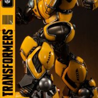 Estatua-Transformers-Bumblebee-67-cm-04