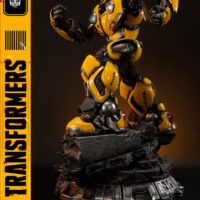 Estatua-Transformers-Bumblebee-67-cm-05