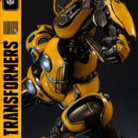 Estatua-Transformers-Bumblebee-67-cm-06