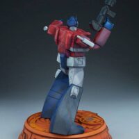 Estatua-Transformers-G1-Optimus-Prime-05