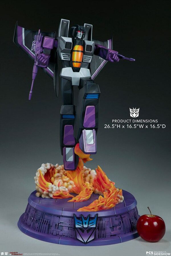 Estatua Transformers Museum Scale Skywarp G1 67 cm