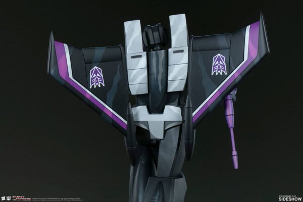 Estatua Transformers Museum Scale Skywarp G1 67 cm