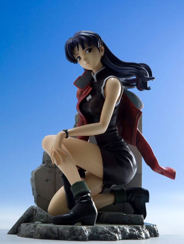 Estatua You Are Not Alone Misato