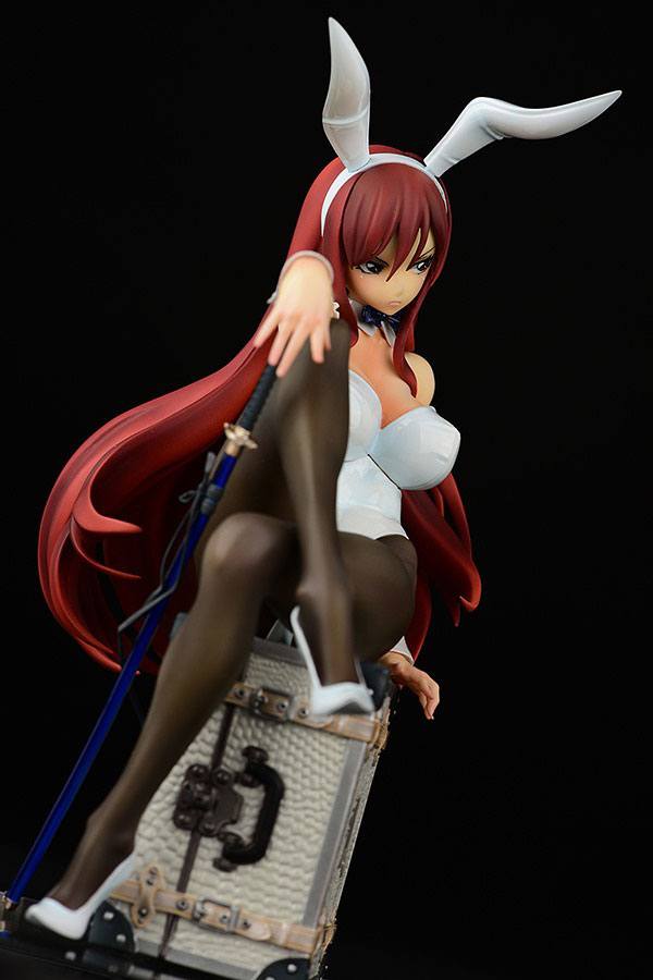 Estatua Erza Scarlet Bunny Girl Style