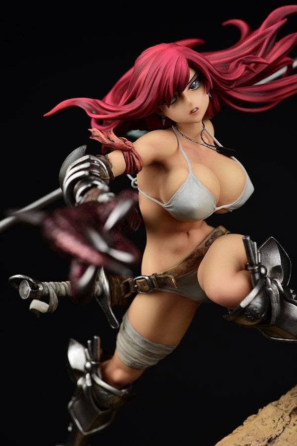 Estatua Erza Scarlet the Knight