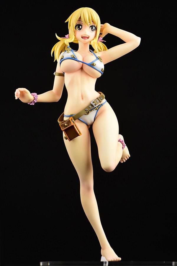 Estatua Lucy Heartfilia Swimwear Gravure Style