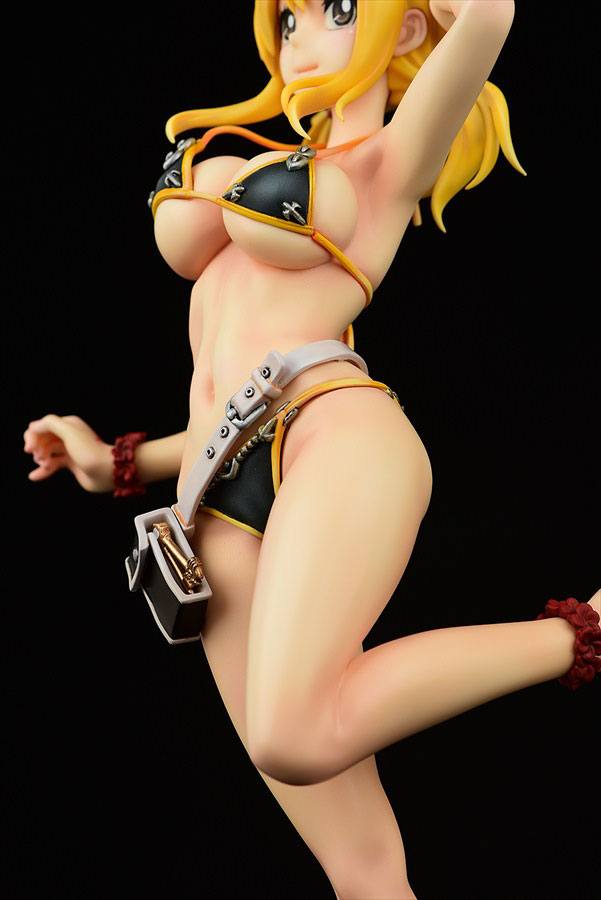 Estatua Lucy Heartfilia Swimwear Style Noir