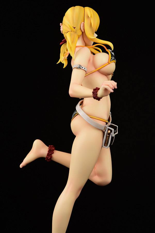 Estatua Lucy Heartfilia Swimwear Style Noir