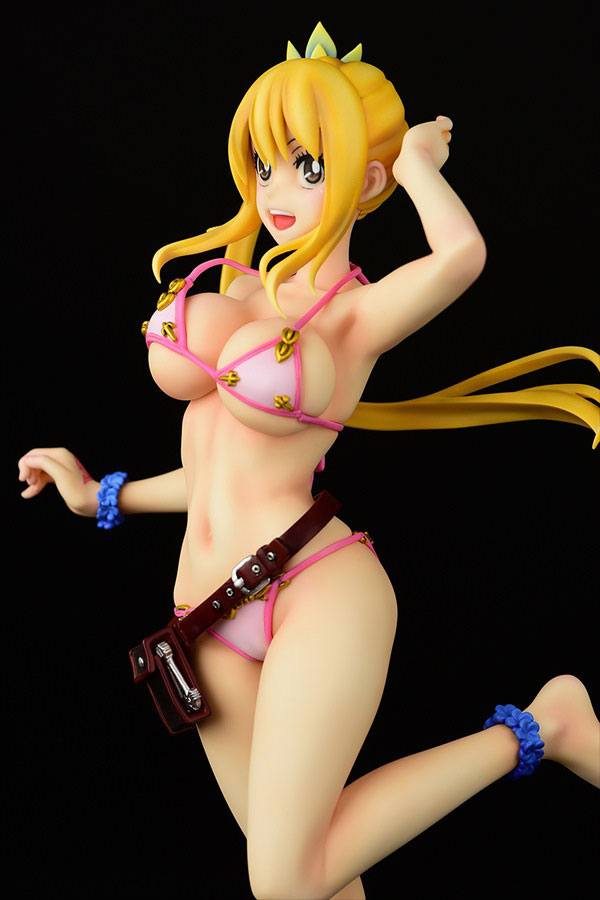 Estatua Lucy Heartfilia Swimwear Side Tail