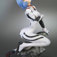 Figura-Rebuild-of-Evangelion-Rei-Ayanami-01