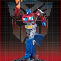 Figura-Transformers-Classic-Scale-Optimus-Prime-27-cm-04