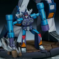 Figura-Transformers-Classic-Scale-Soundwave-24-cm-12