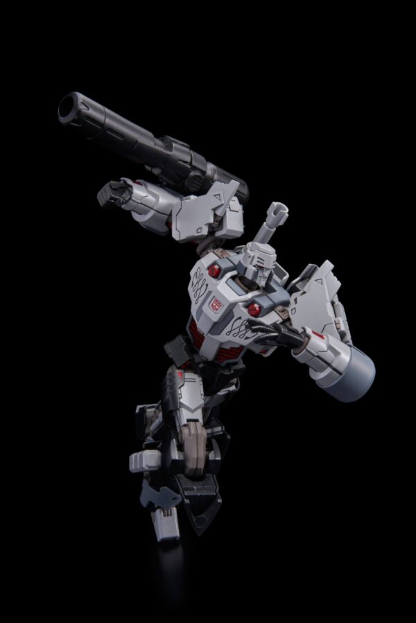 Figura Transformers Furai Model Kit Megatron IDW Autobot