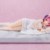 ReZERO-Starting-Life-in-Another-World-Figura-Ram-Sleep-Sharing-03