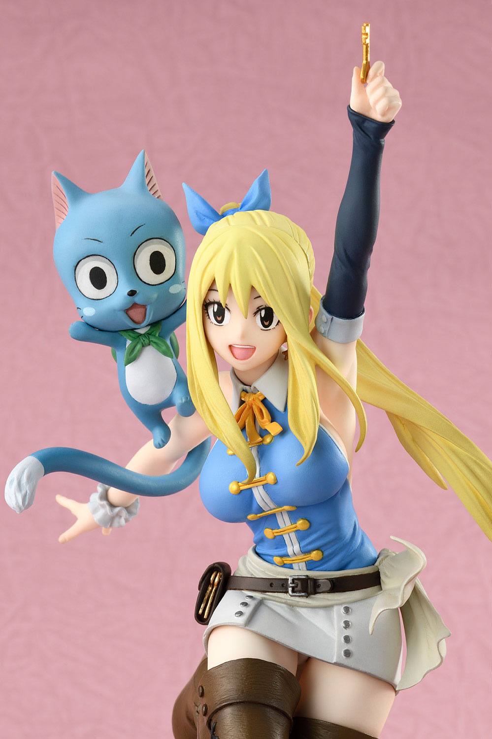 Estatua Fairy Tail Lucy Heartfilia 23cm