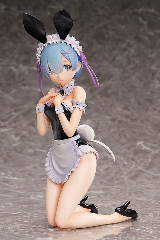 Estatua Rem Bare Leg Bunny