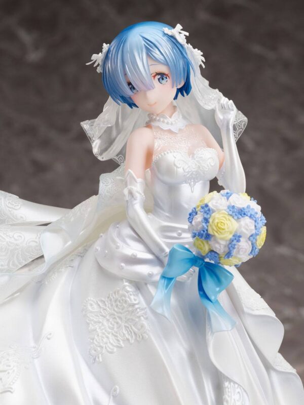 Estatua Rem Wedding Dress