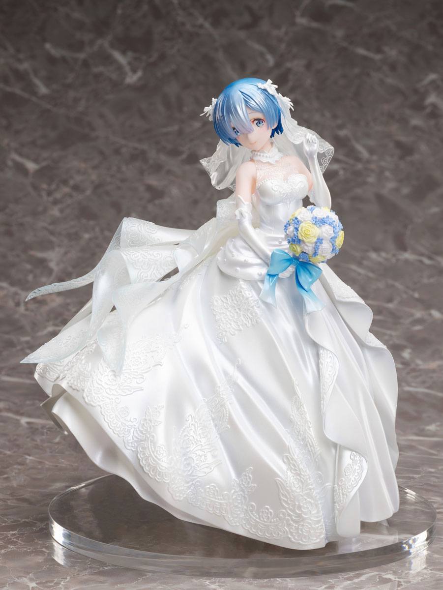 Estatua Rem Wedding Dress