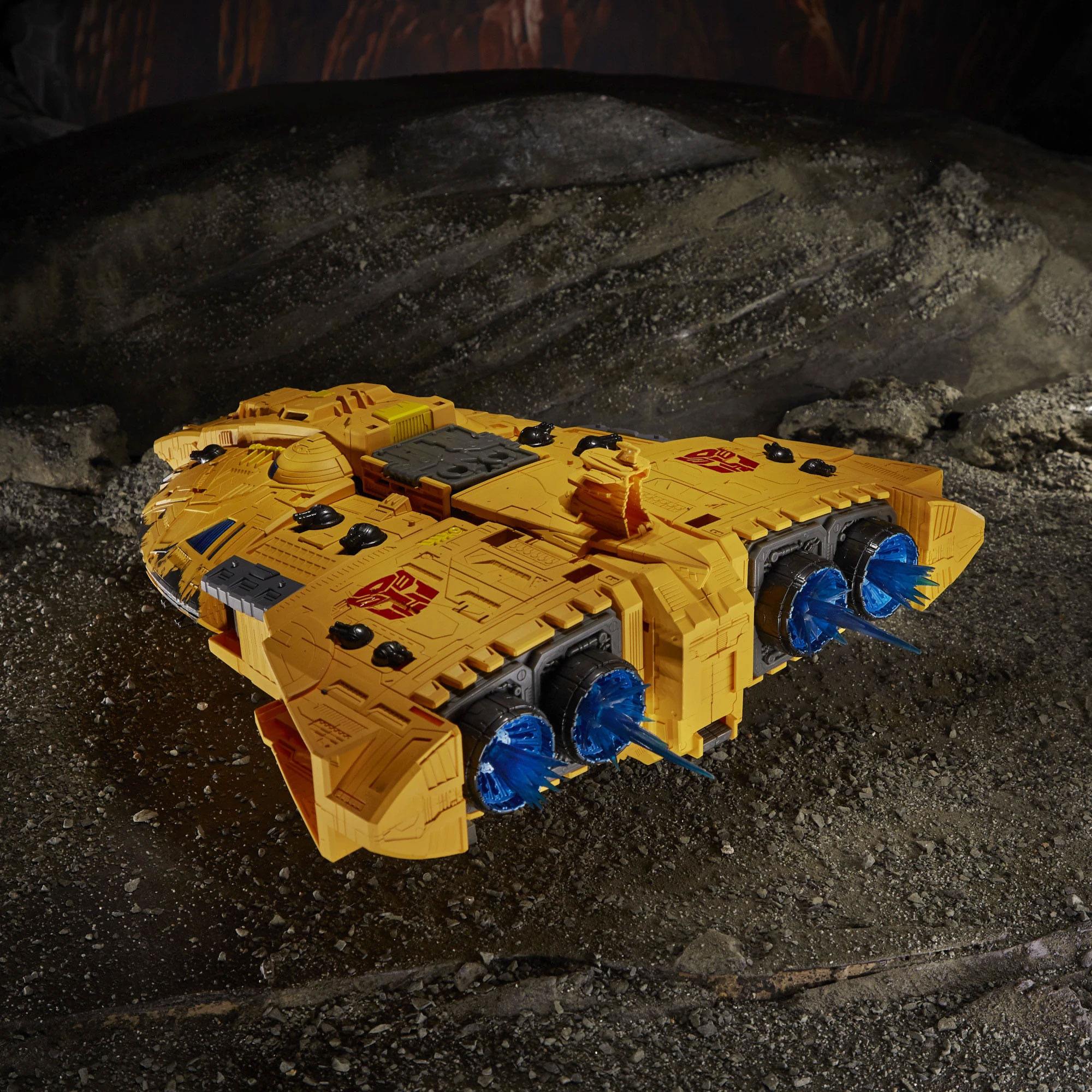 Figura Titan Class 2021 Autobot Ark