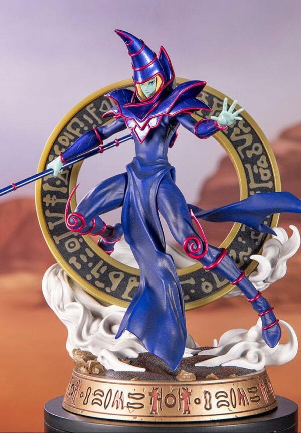 Estatua Dark Magician Blue Version