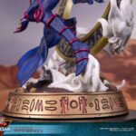 Estatua Dark Magician Blue Version