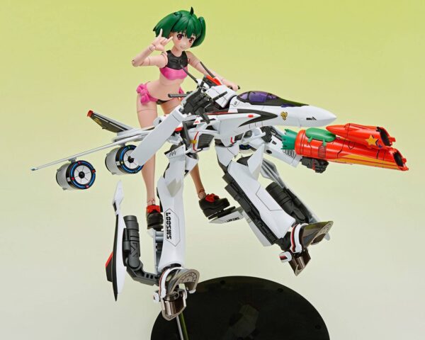 Figura Macross F VF-25F Messiah Ranka Lee