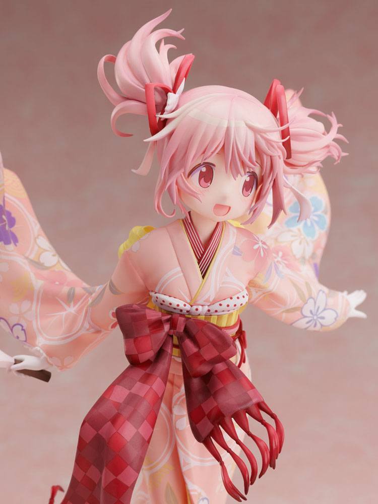 Estatua Madoka Kaname Kimono