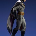 Estatua-Batman-Last-Knight-on-Earth-07