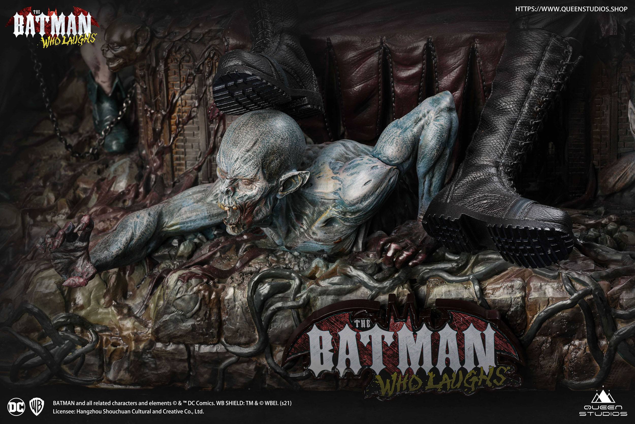 Estatua Batman Who Laughs