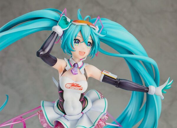 Estatua Racing Miku 2021