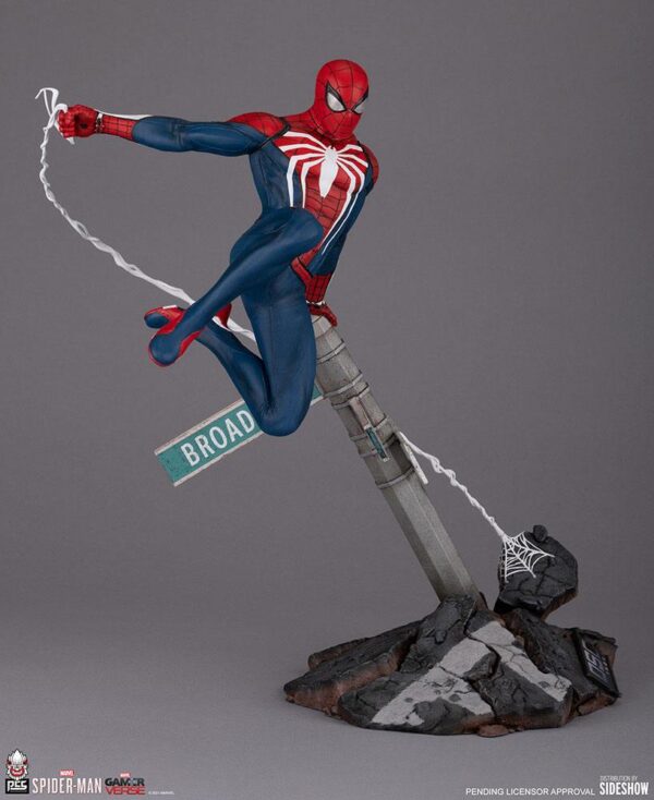 Estatua Spider-Man Advanced Suit