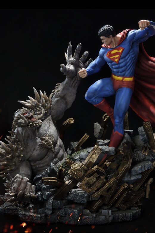 Estatua Superman Vs Doomsday